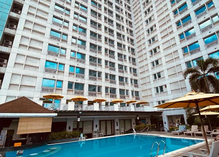 Grand Cenia Aparthotel 3*